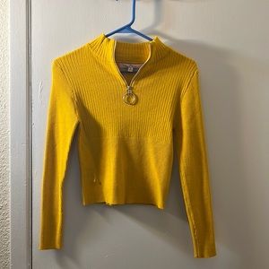 LOVE TREE YELLOW BODY FIT LONG SLEEVE SIZE SMALL